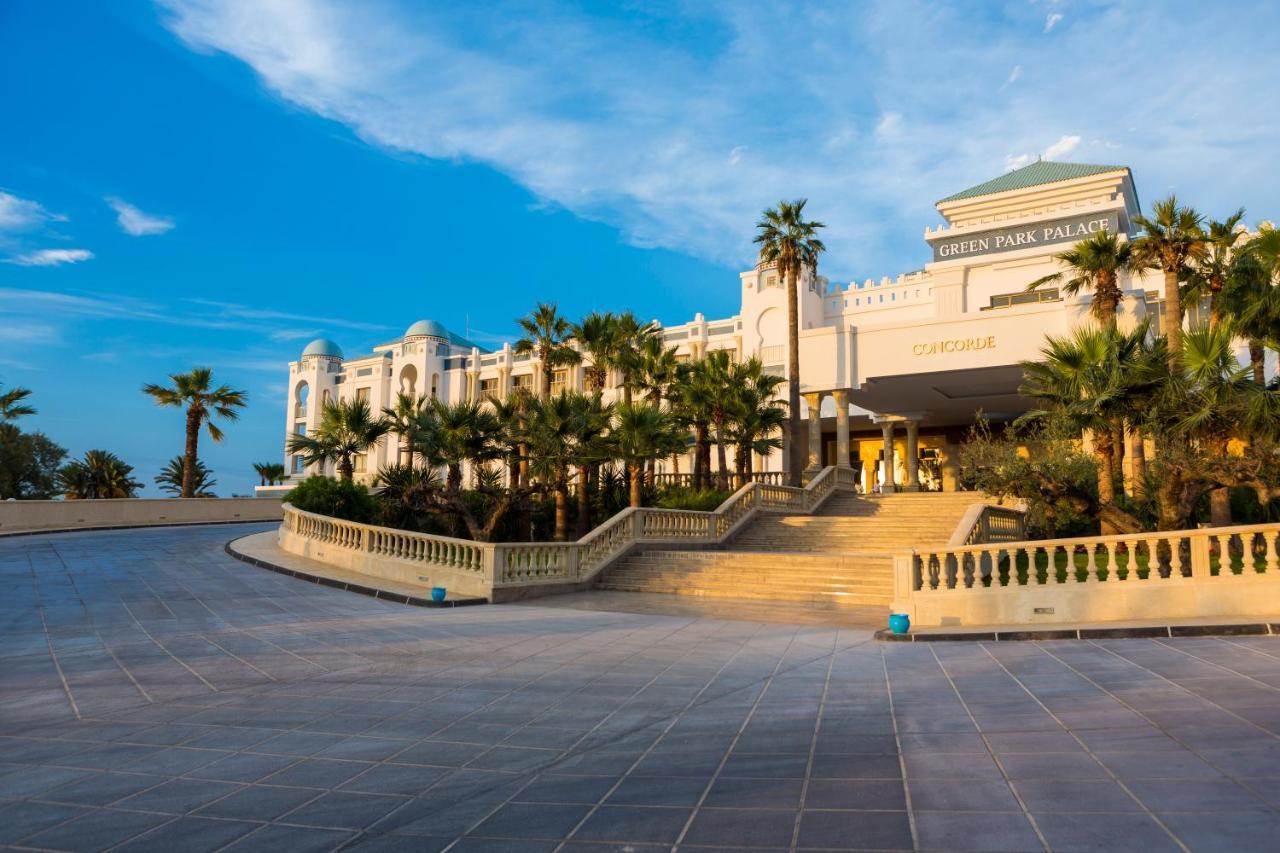 Concorde Green Park Hotel 5*